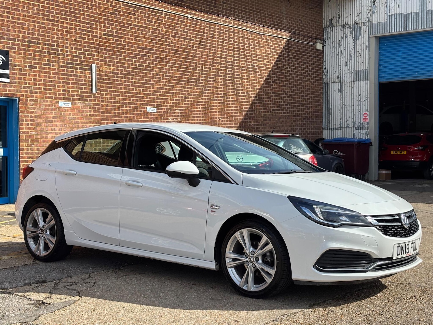 Used Vauxhall Astra 2019 for sale - 76780958: Photo 3