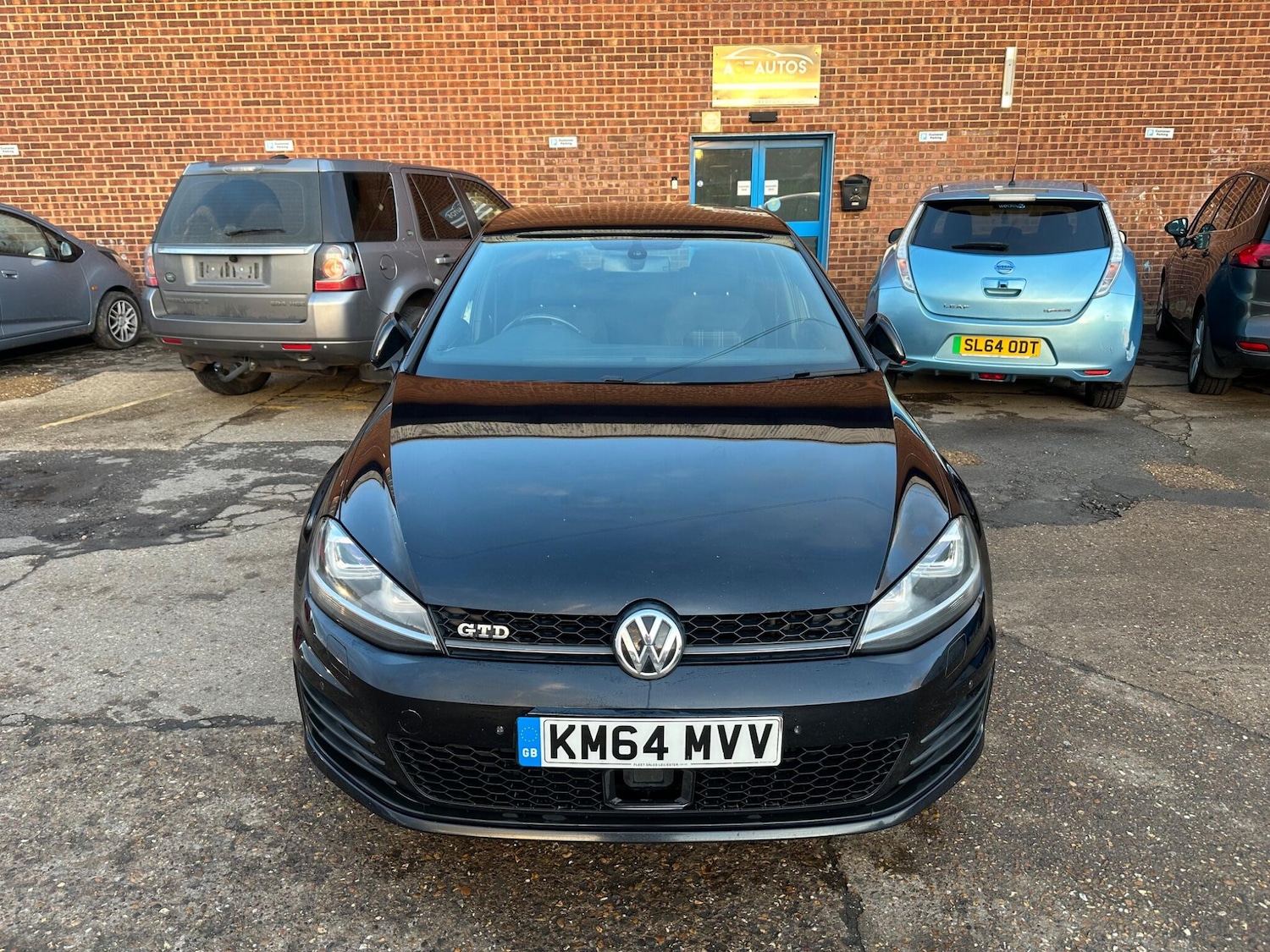Used Volkswagen Golf 2014 for sale - 77229697: Photo 4