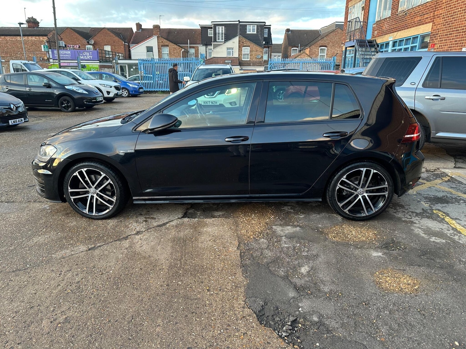 Used Volkswagen Golf 2014 for sale - 77229697: Photo 7