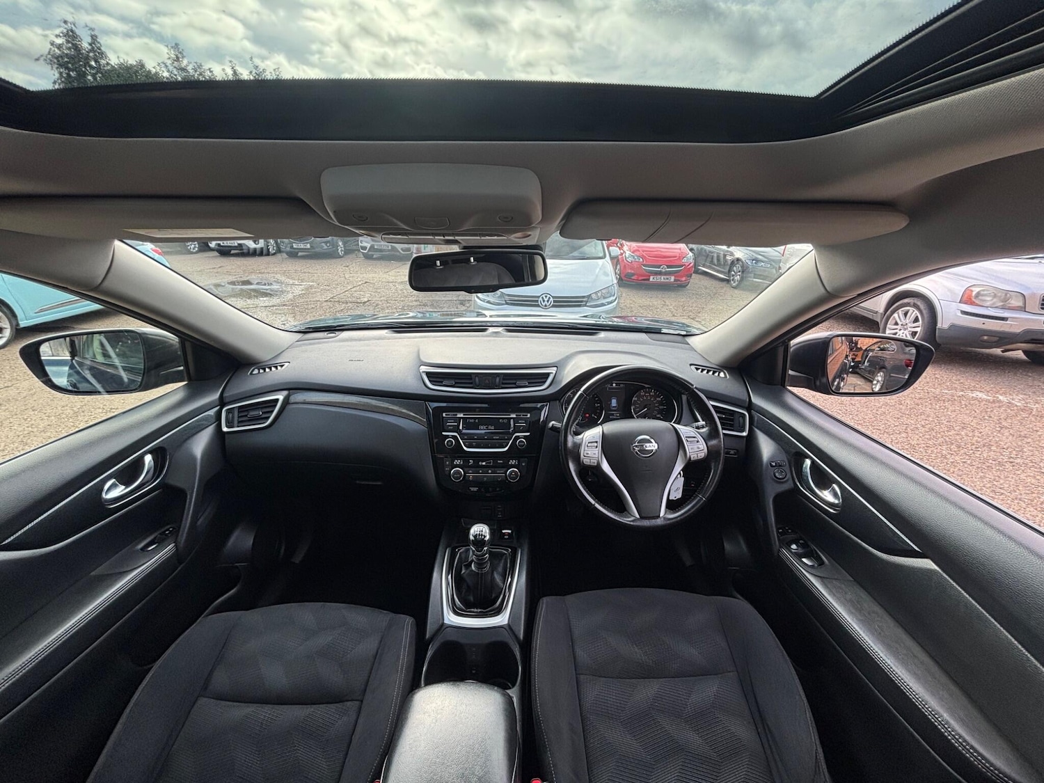 Used Nissan X-Trail 2017 for sale - 76200916: Photo 5