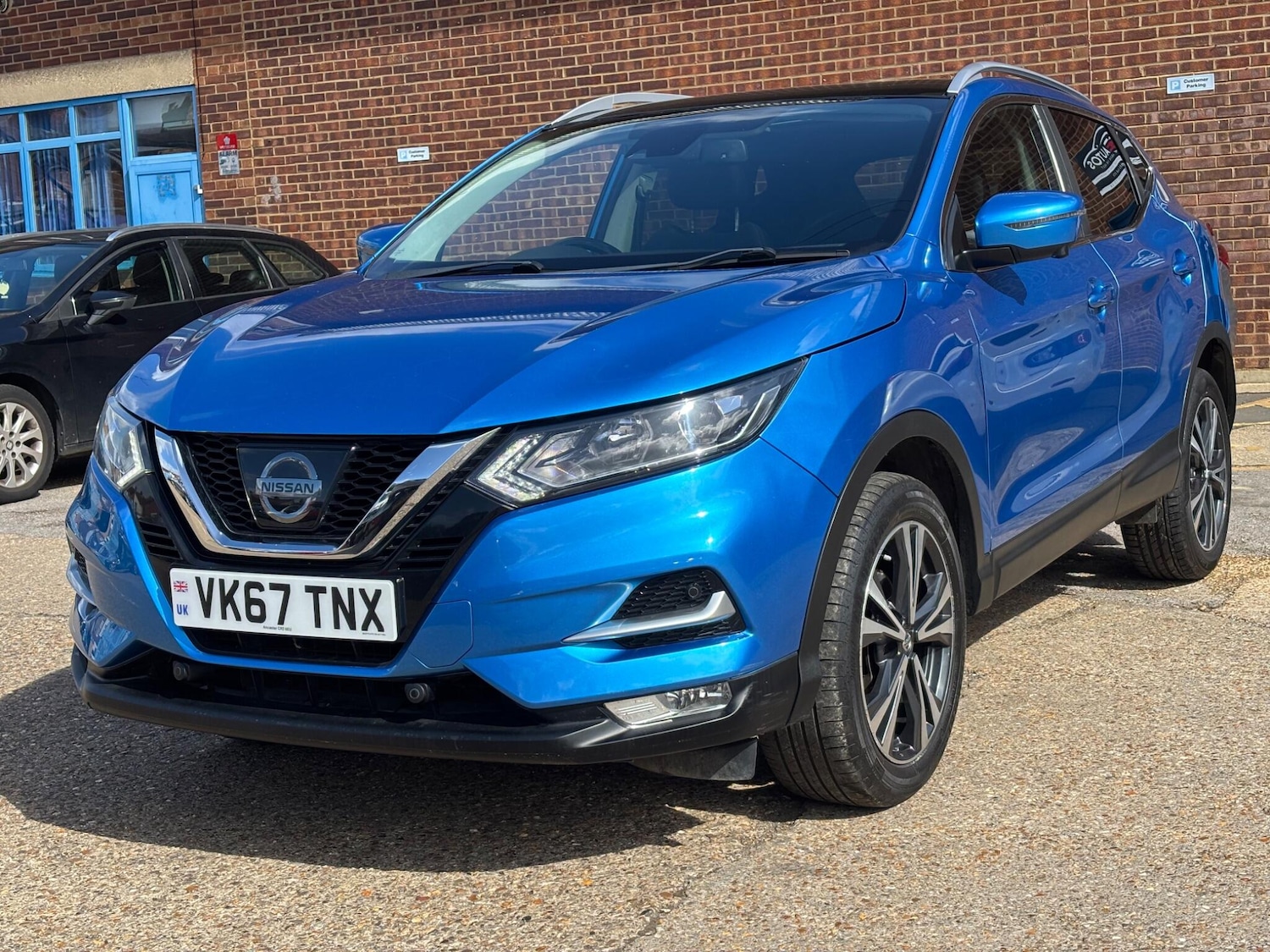 Used Nissan Qashqai 2017 for sale - 75965286: Photo 3