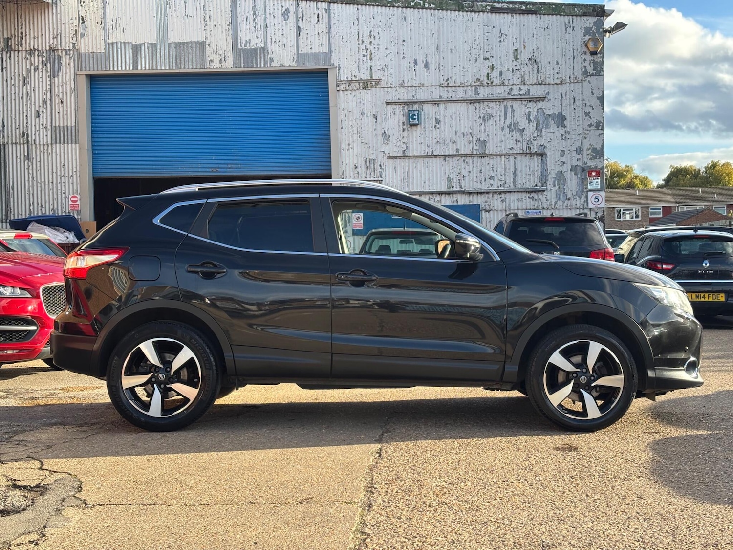 Used Nissan Qashqai 2015 for sale - 76440792: Photo 10