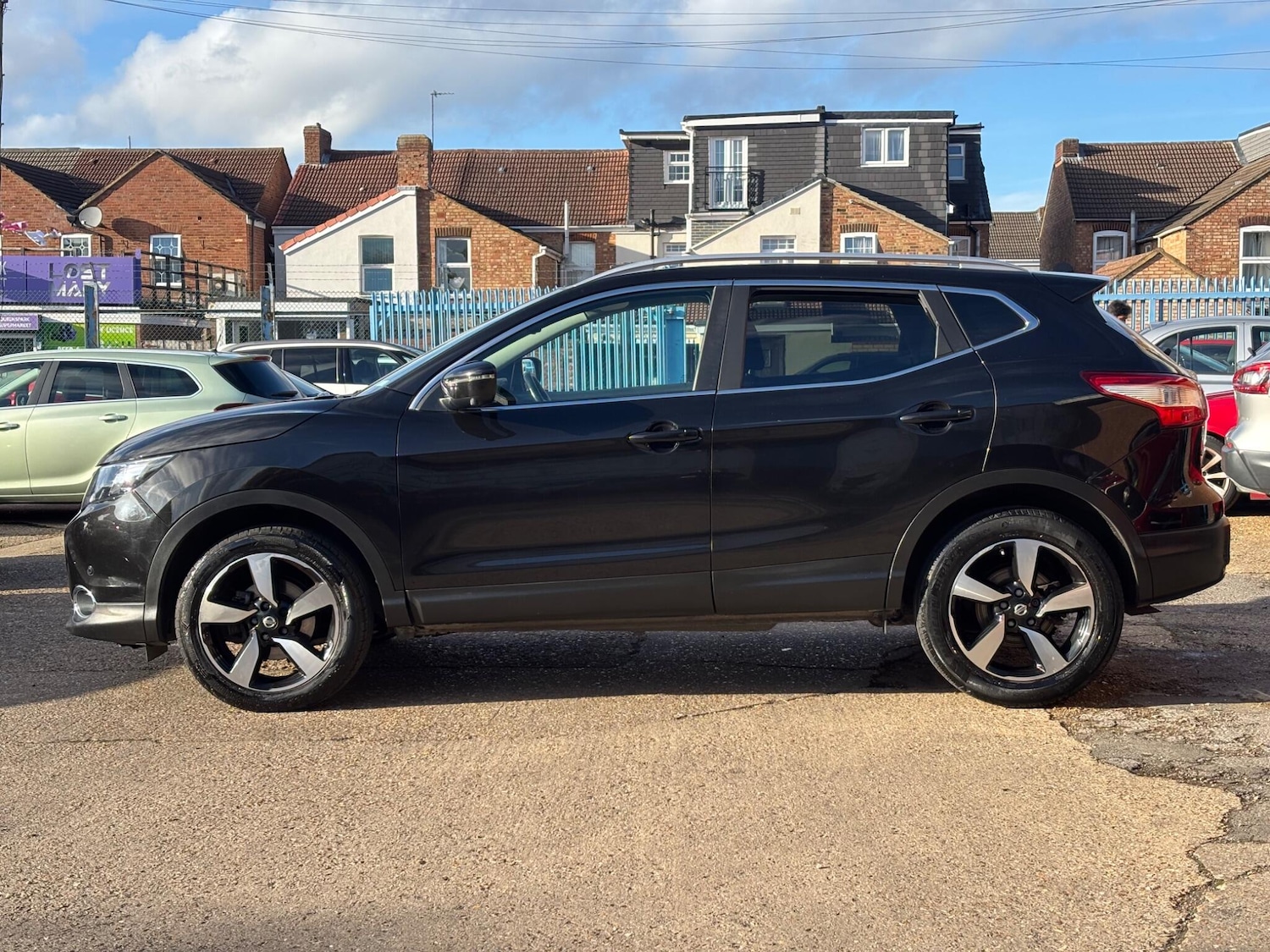 Used Nissan Qashqai 2015 for sale - 76440792: Photo 6