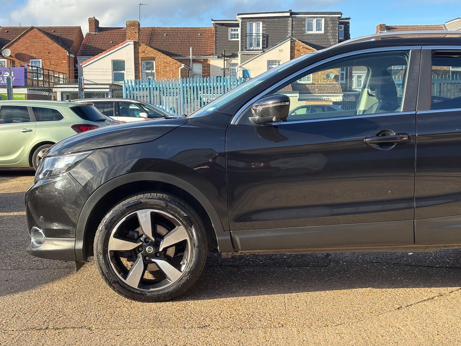 Used Nissan Qashqai 2015 for sale - 76440792: Photo 7