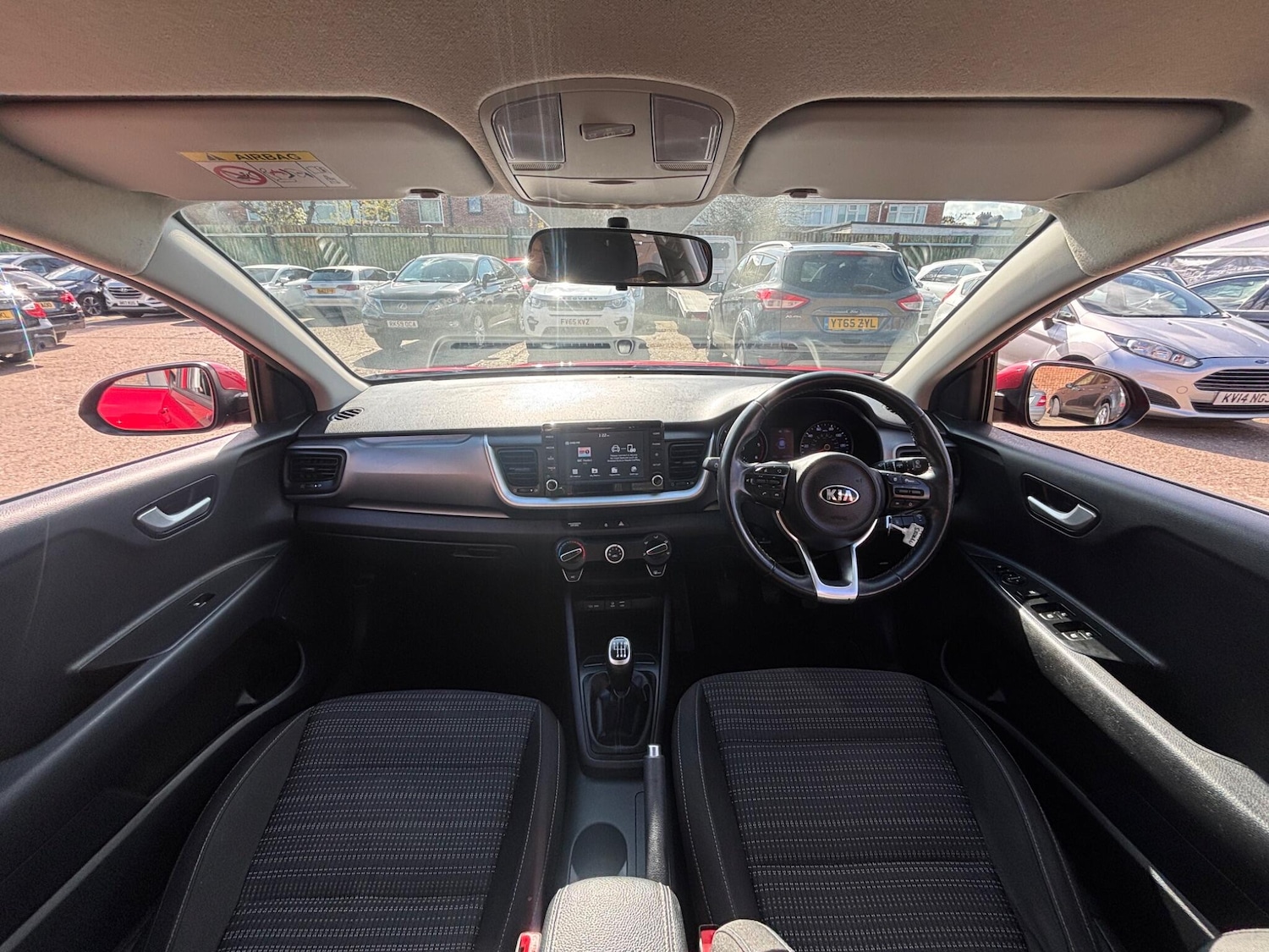 Used Kia Stonic 2018 for sale - 78116240: Photo 12