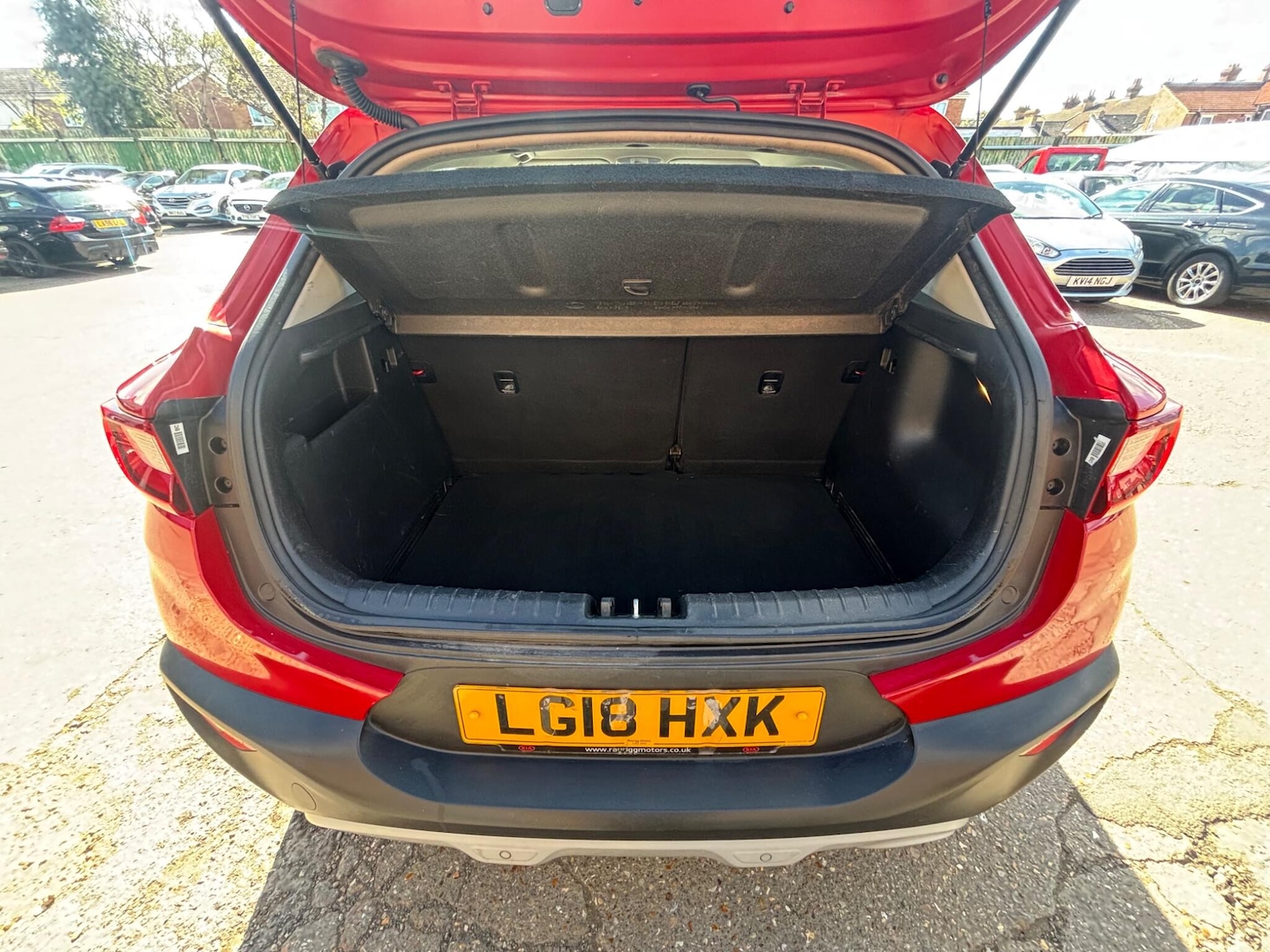 Used Kia Stonic 2018 for sale - 78116240: Photo 19