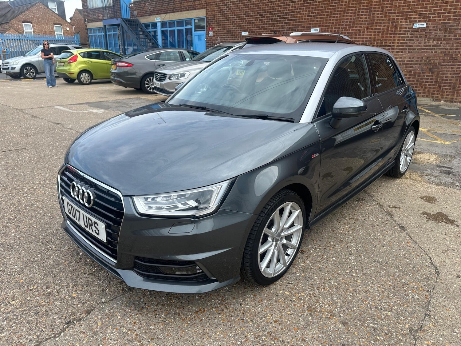 Used Audi A1 2017 for sale - 76752638: Photo 6