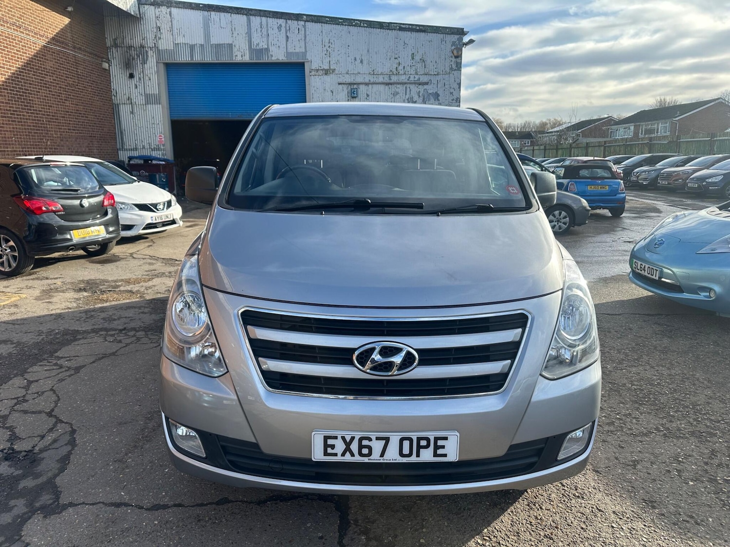 Used Hyundai i800 2017 for sale - 77314915: Photo 3
