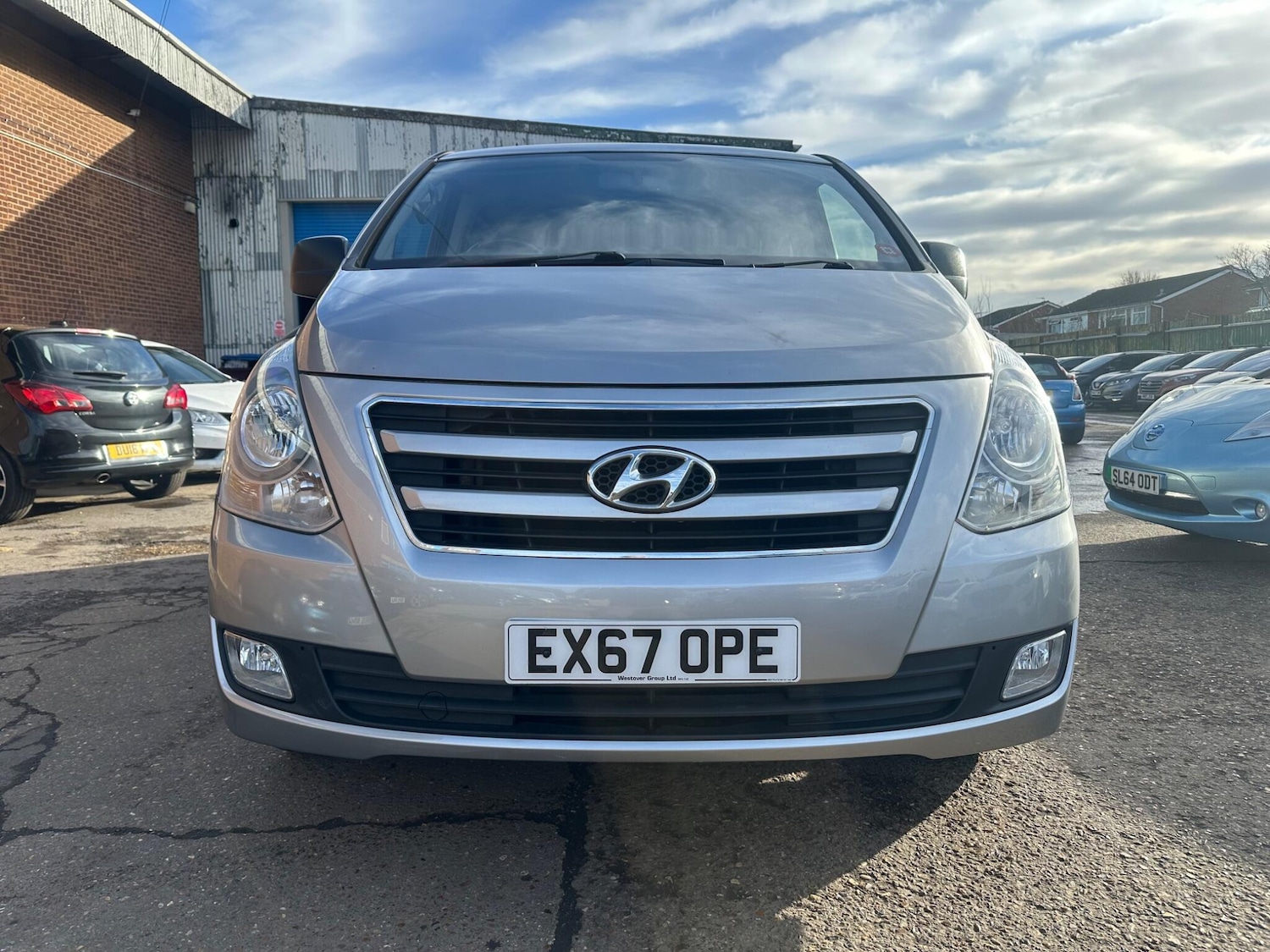 Used Hyundai i800 2017 for sale - 77314915: Photo 7