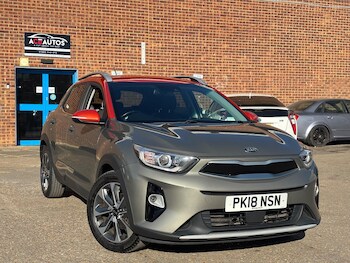 Used Kia Stonic 2018 for sale - 78384652: Photo