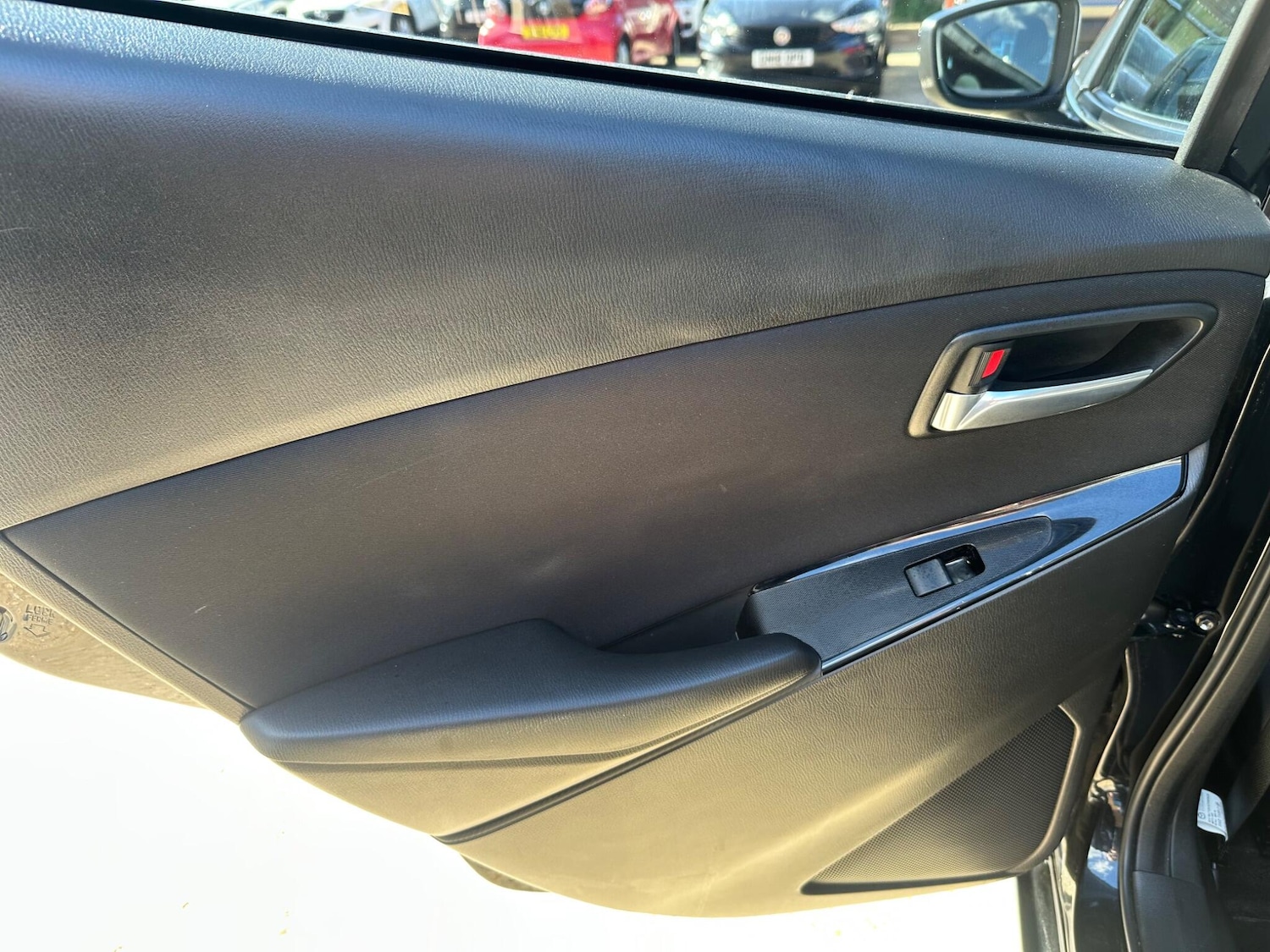 Used Mazda Mazda2 2018 for sale - 76042211: Photo 17