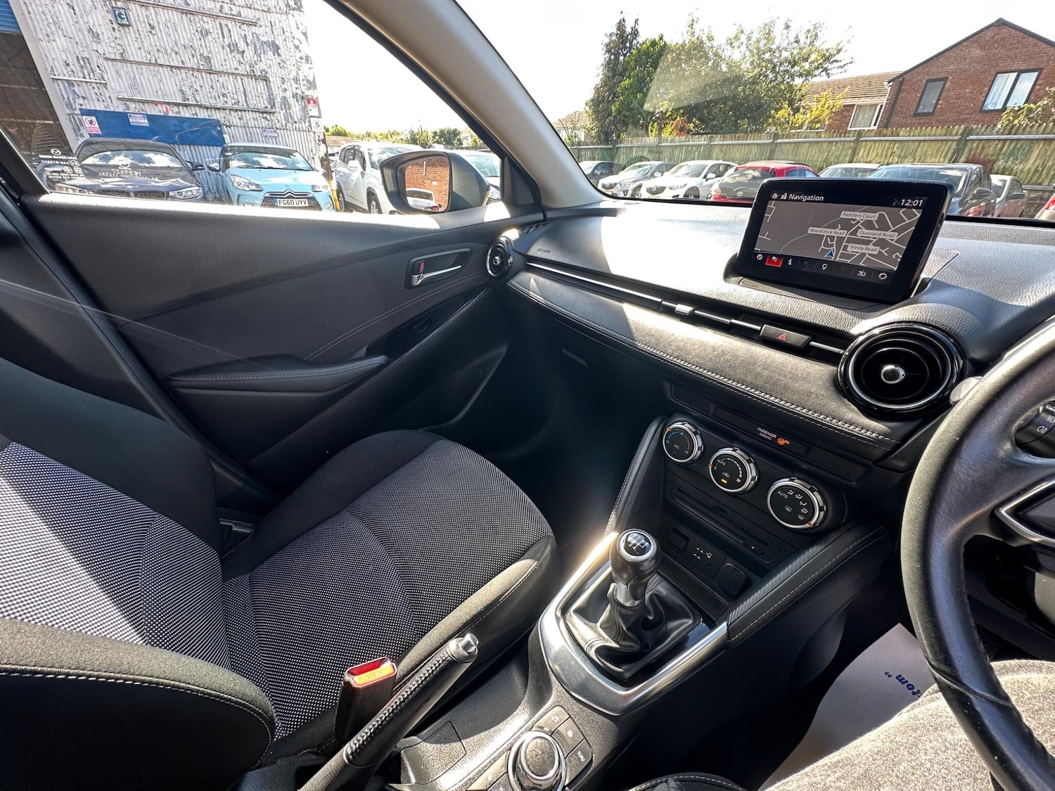 Used Mazda Mazda2 2018 for sale - 76042211: Photo 33