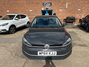 Used Volkswagen Golf 2018 for sale - 79601911: Photo