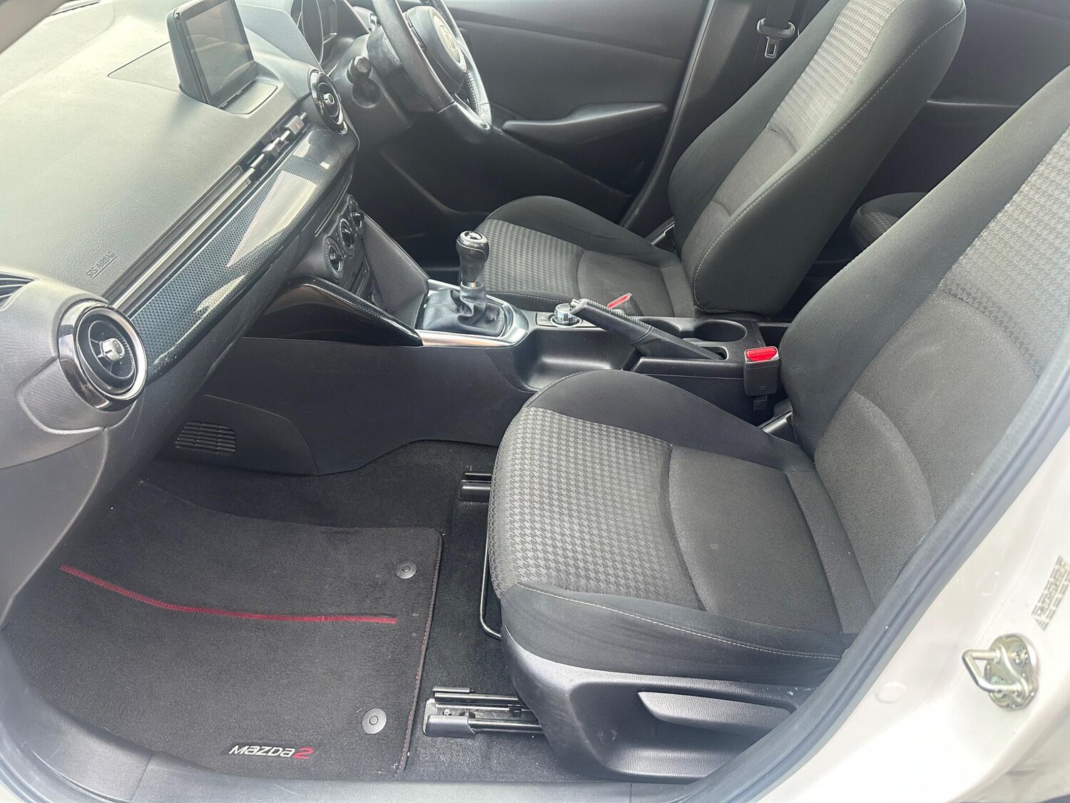 Used Mazda Mazda2 for sale - 77496099: Photo 34