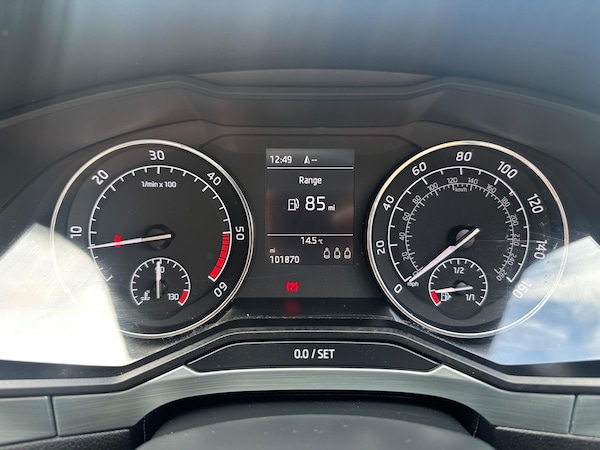 Used Skoda Superb 2016 for sale - 75645720: Photo 28