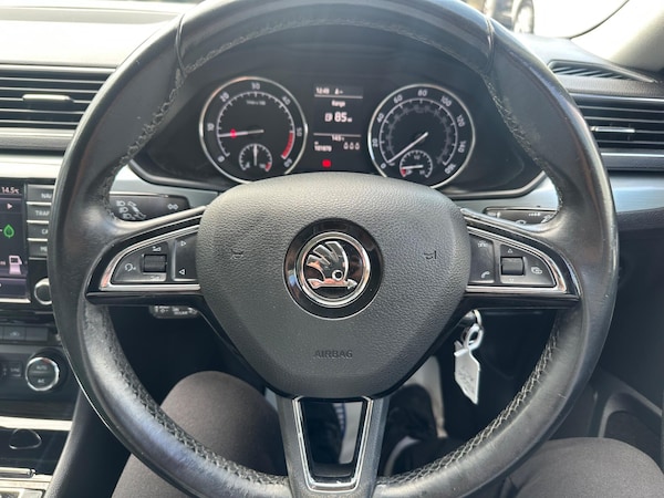 Used Skoda Superb 2016 for sale - 75645720: Photo 33
