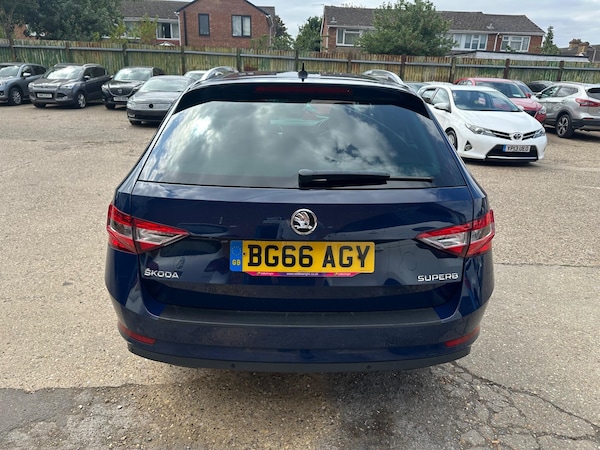 Used Skoda Superb 2016 for sale - 75645720: Photo 8