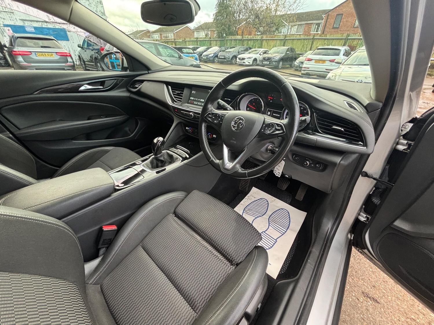 Used Vauxhall Insignia 2019 for sale - 76849899: Photo 11
