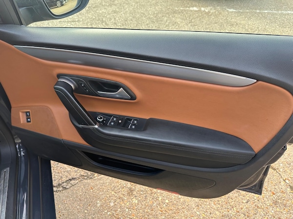 Used Volkswagen CC 2015 for sale - 76189598: Photo 24