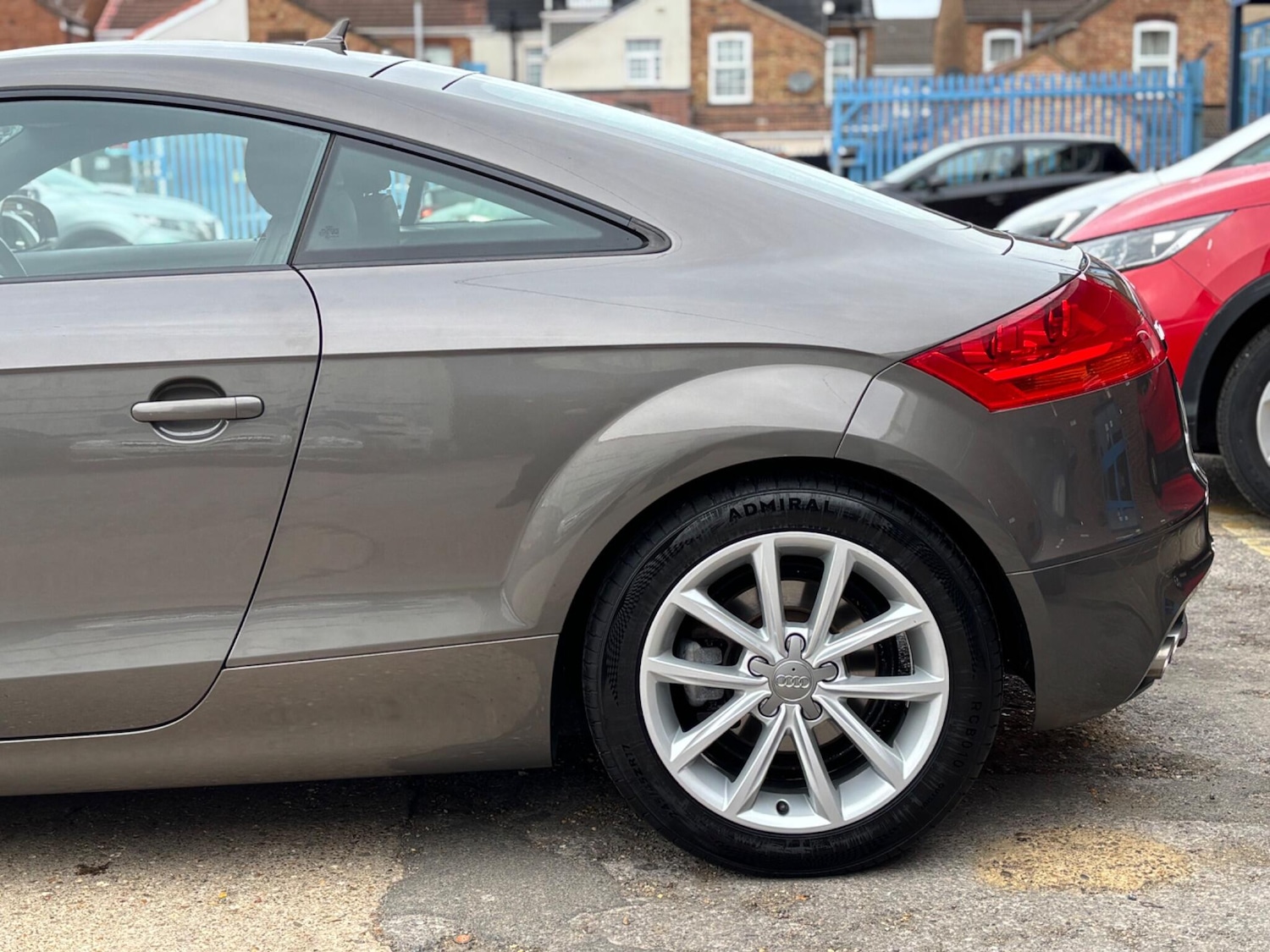 Used Audi TT 2011 for sale - 76315229: Photo 14
