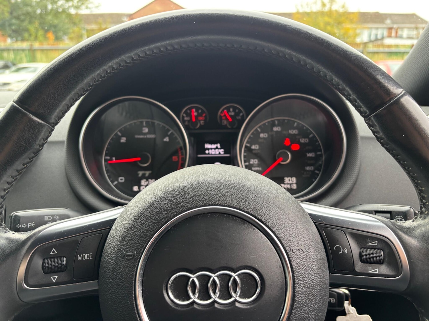 Used Audi TT 2011 for sale - 76315229: Photo 17