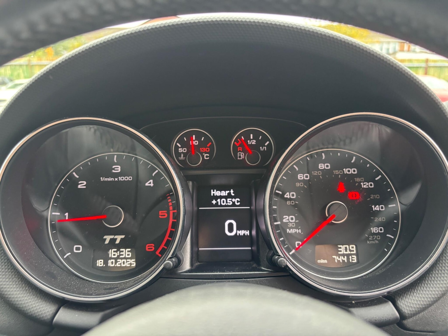 Used Audi TT 2011 for sale - 76315229: Photo 18