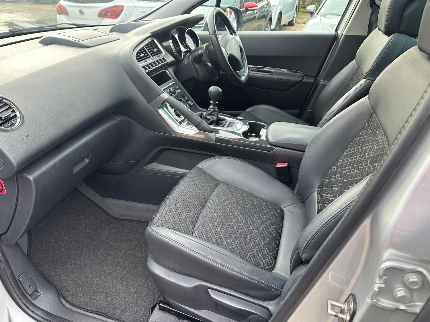 Used Peugeot 3008 2016 for sale - 76457175: Photo 16