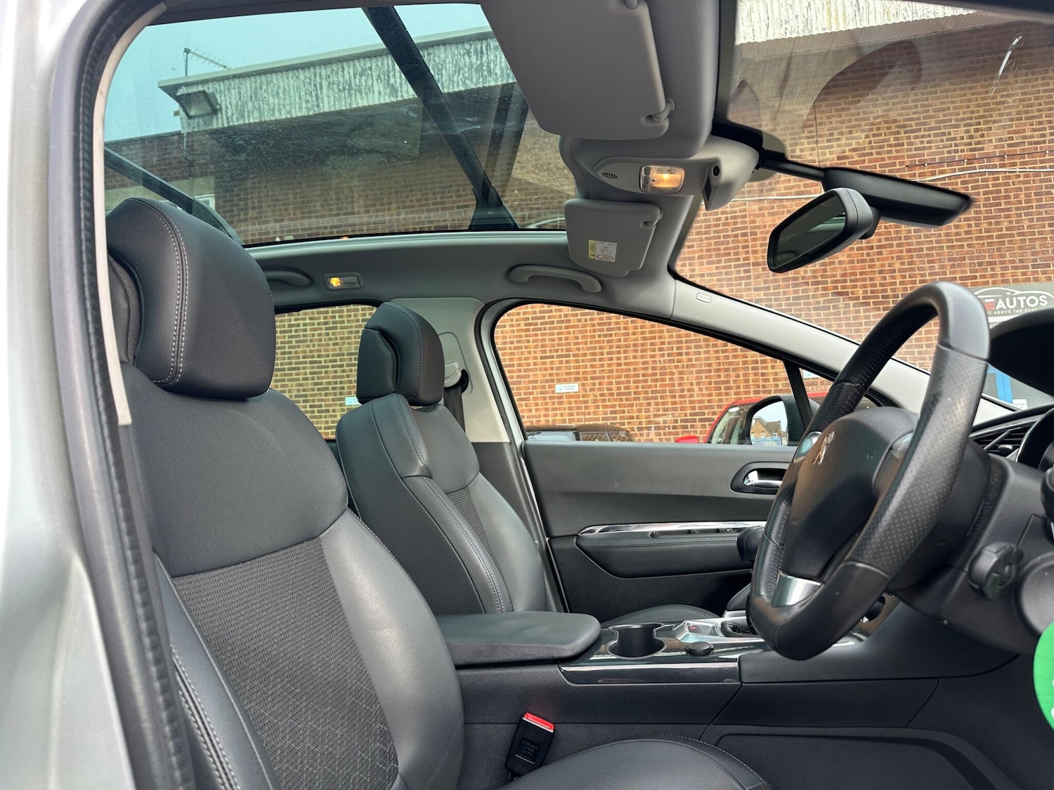 Used Peugeot 3008 2016 for sale - 76457175: Photo 28