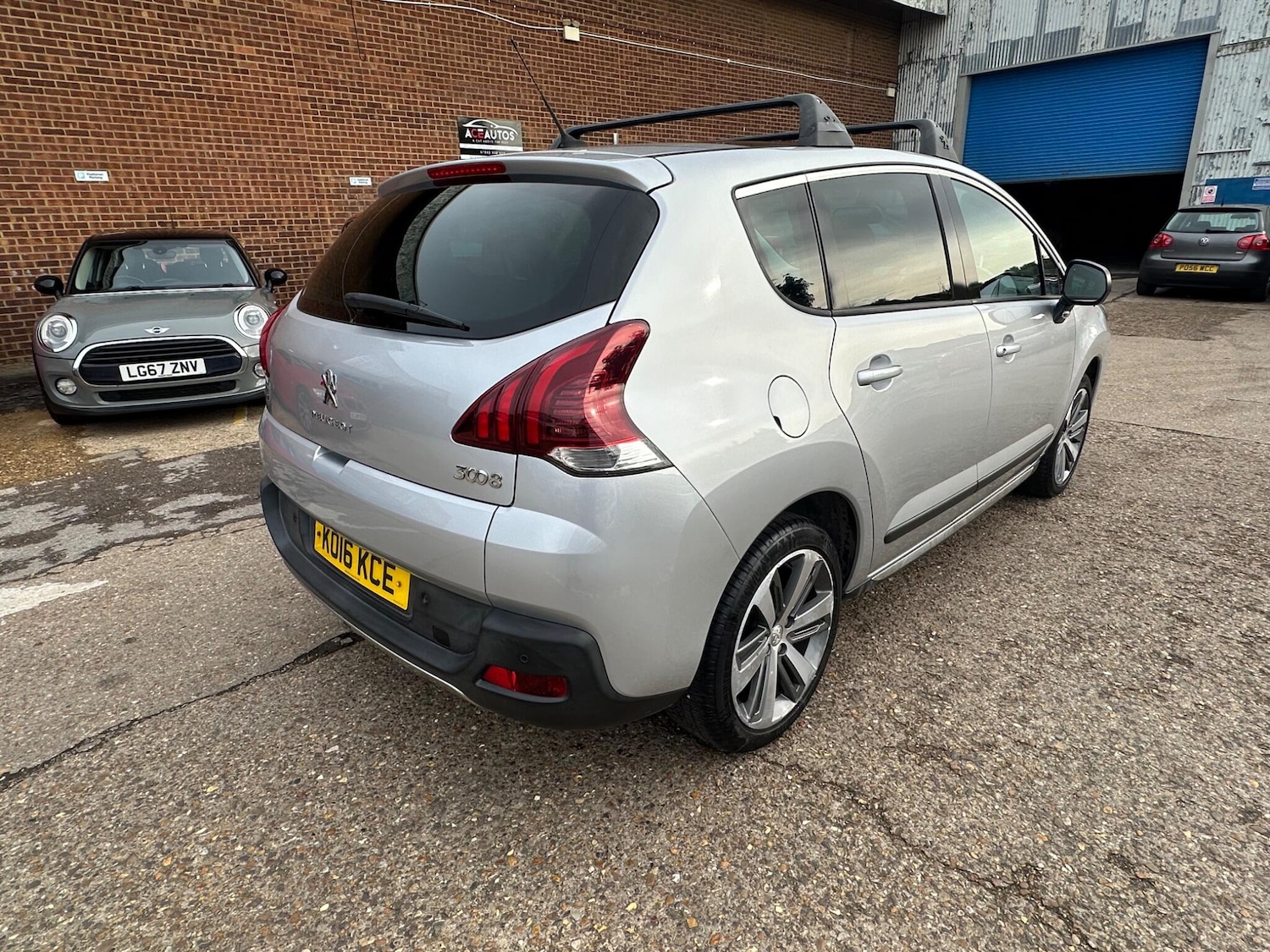 Used Peugeot 3008 2016 for sale - 76457175: Photo 9