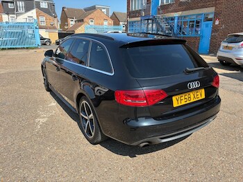 Used Audi A4 2009 for sale - 78404261: Photo