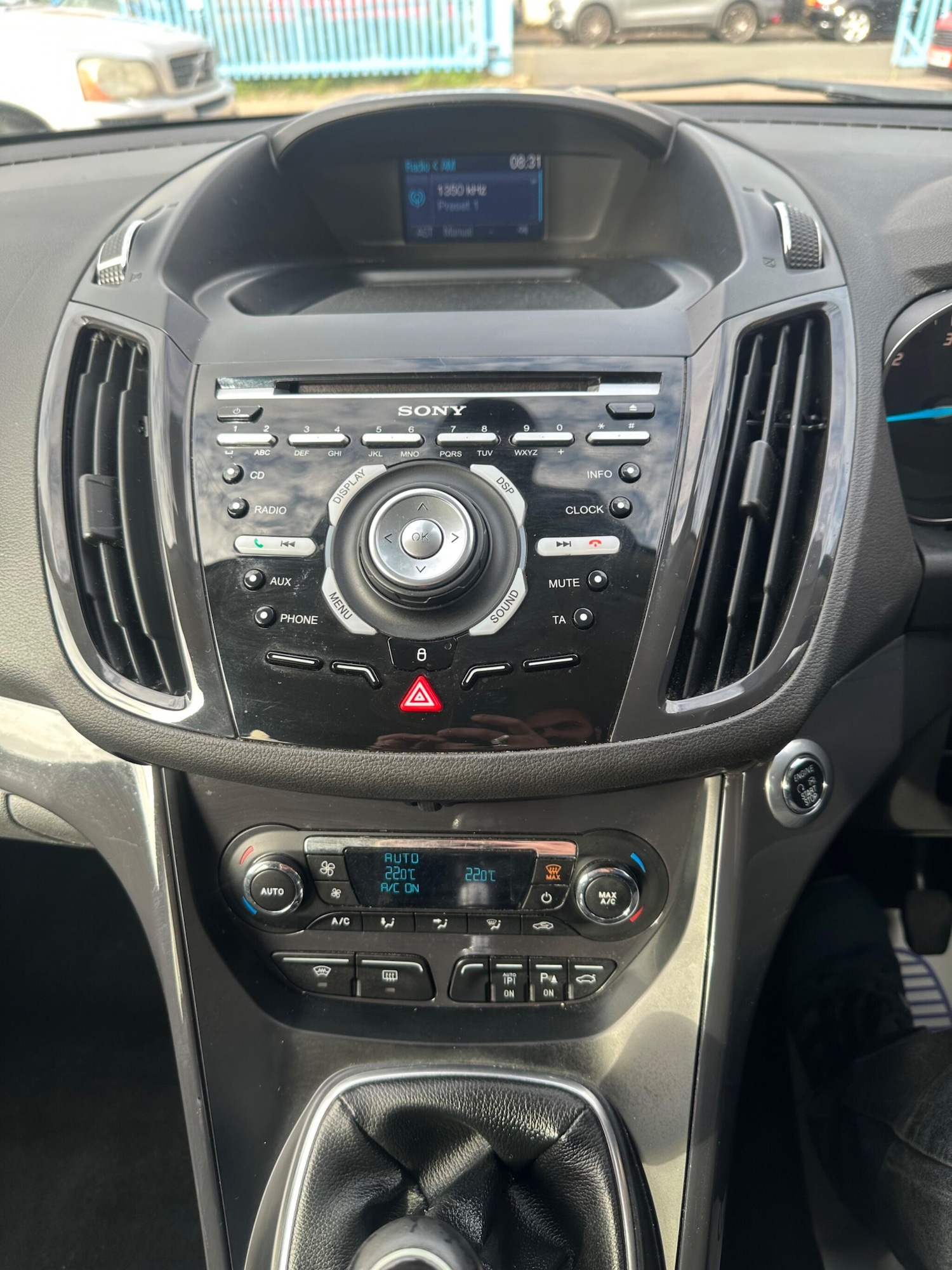 Used Ford Kuga 2014 for sale - 76399154: Photo 27