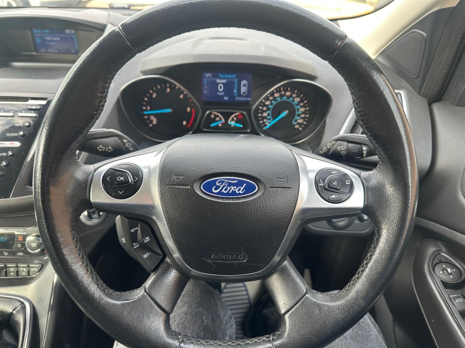 Used Ford Kuga 2014 for sale - 76399154: Photo 28