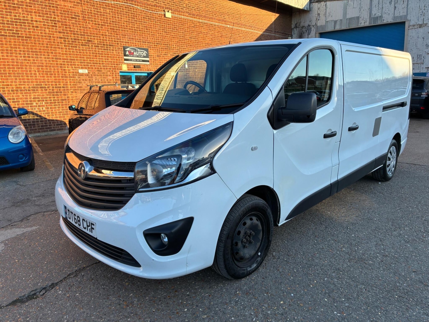 Used Vauxhall Vivaro 2018 for sale - 77098029: Photo 4