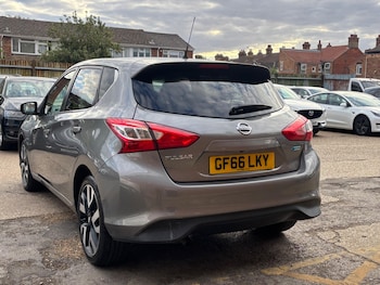 Used Nissan Pulsar 2016 for sale - 79452556: Photo