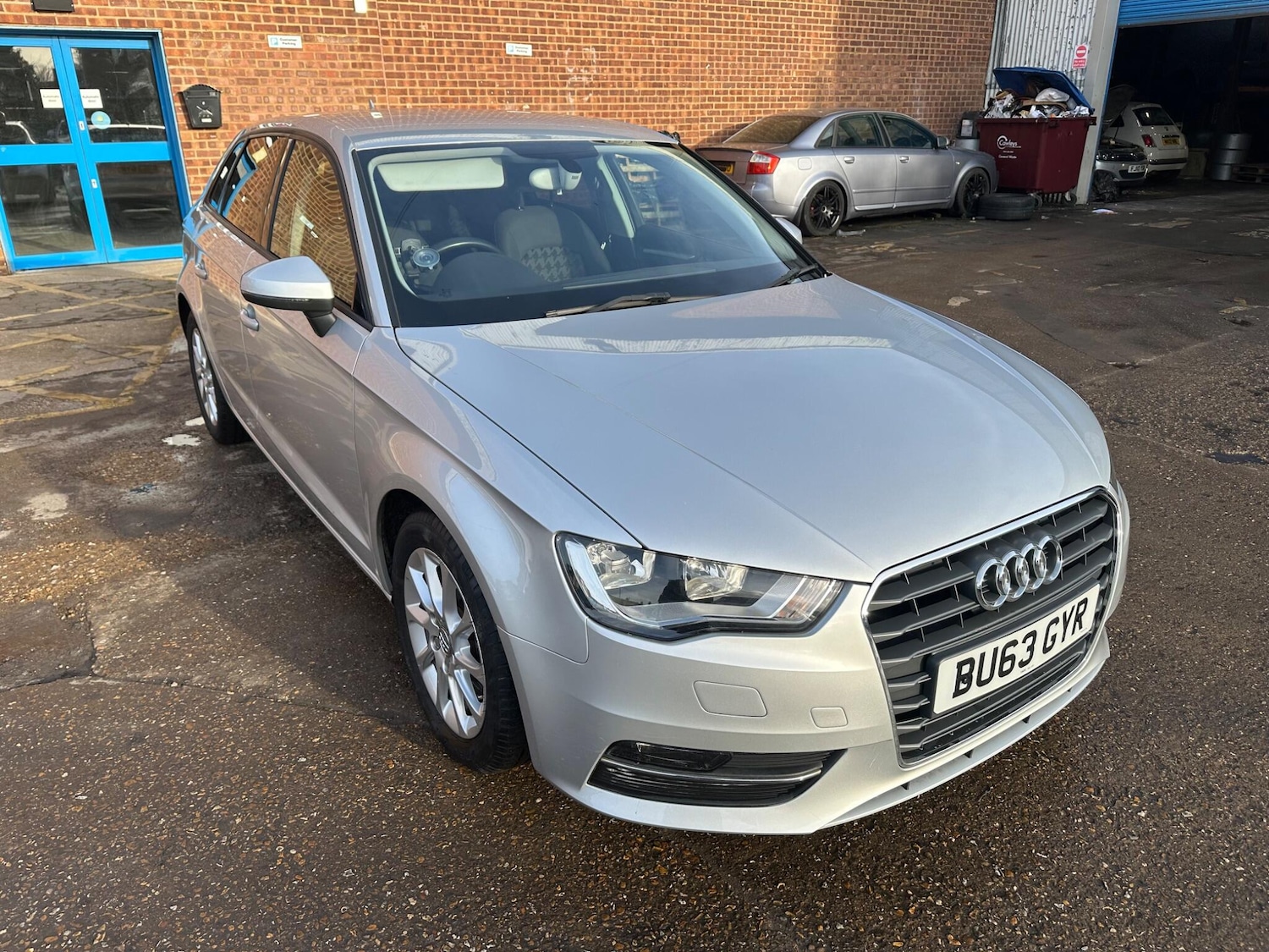 Used Audi A3 2013 for sale - 77387430: Photo 2