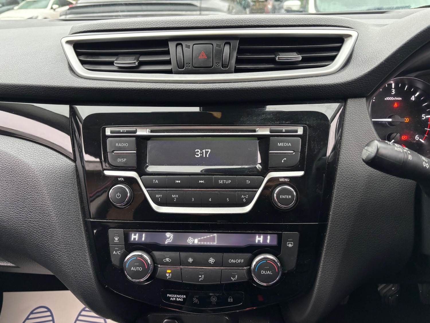 Used Nissan Qashqai 2017 for sale - 76666894: Photo 15