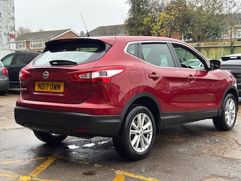 Used Nissan Qashqai 2017 for sale - 76666894: Photo