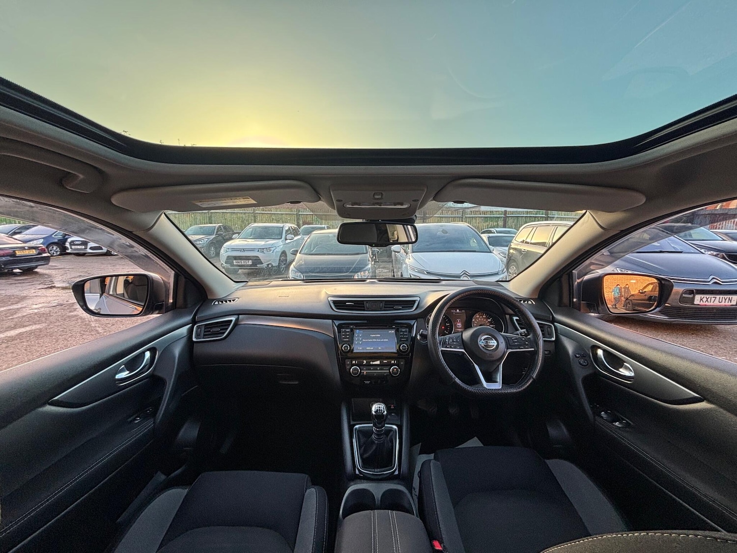 Used Nissan Qashqai 2017 for sale - 76927007: Photo 15