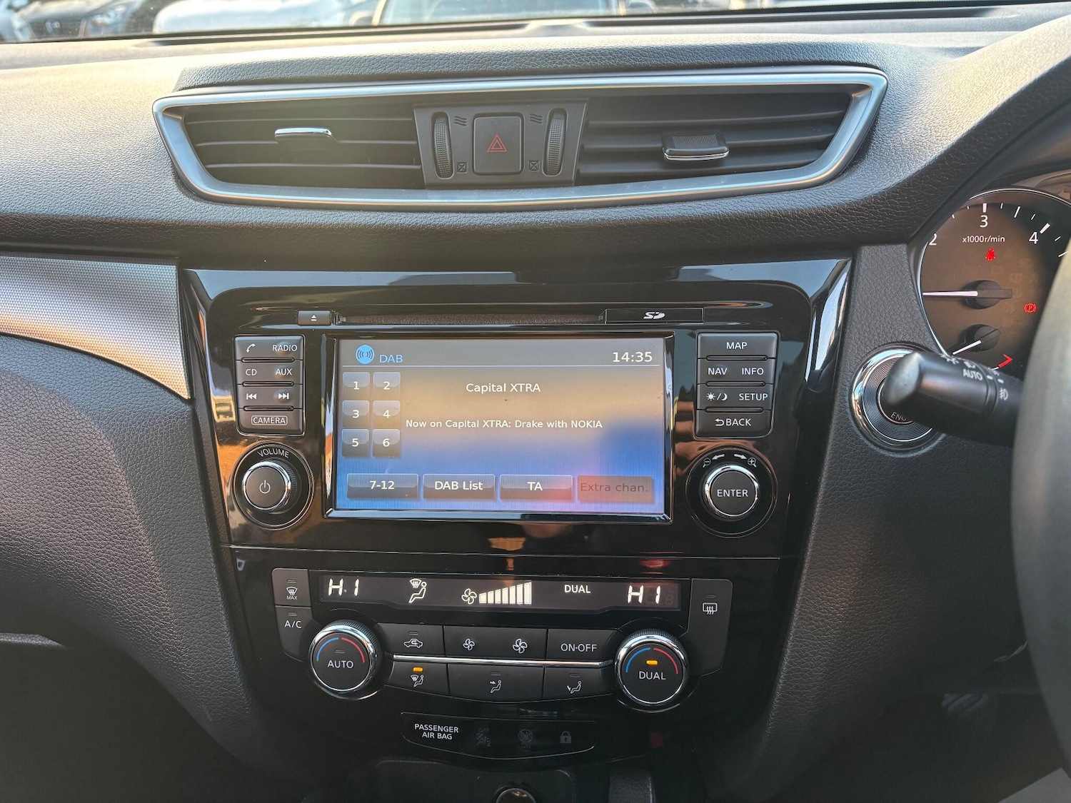 Used Nissan Qashqai 2017 for sale - 76927007: Photo 17