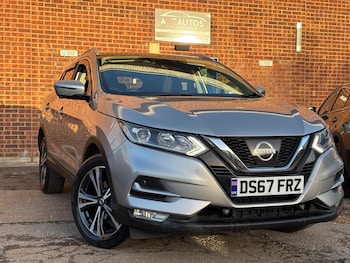 Used Nissan Qashqai 2017 for sale - 76927007: Photo