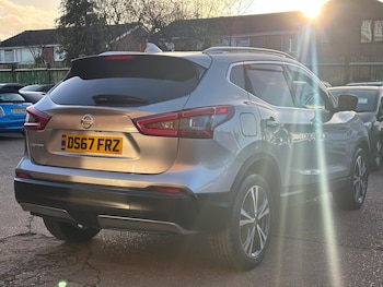 Used Nissan Qashqai 2017 for sale - 76927007: Photo
