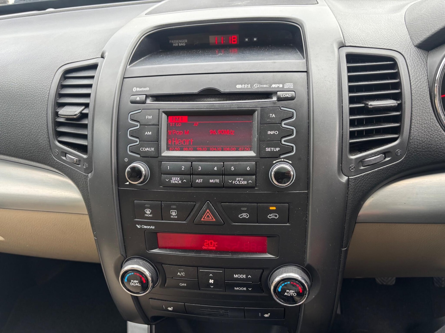 Used Kia Sorento 2011 for sale - 76727921: Photo 14