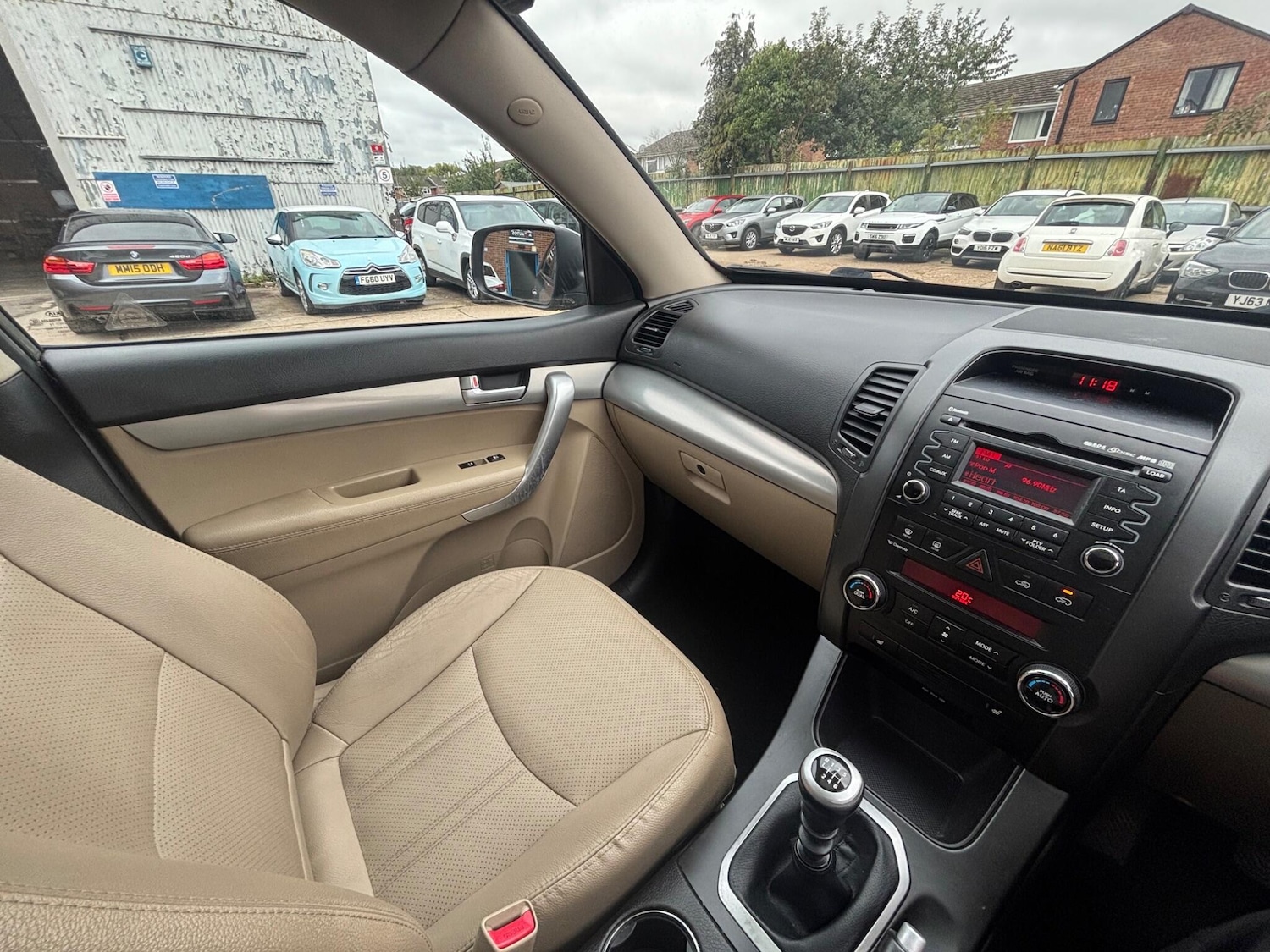 Used Kia Sorento 2011 for sale - 76727921: Photo 17