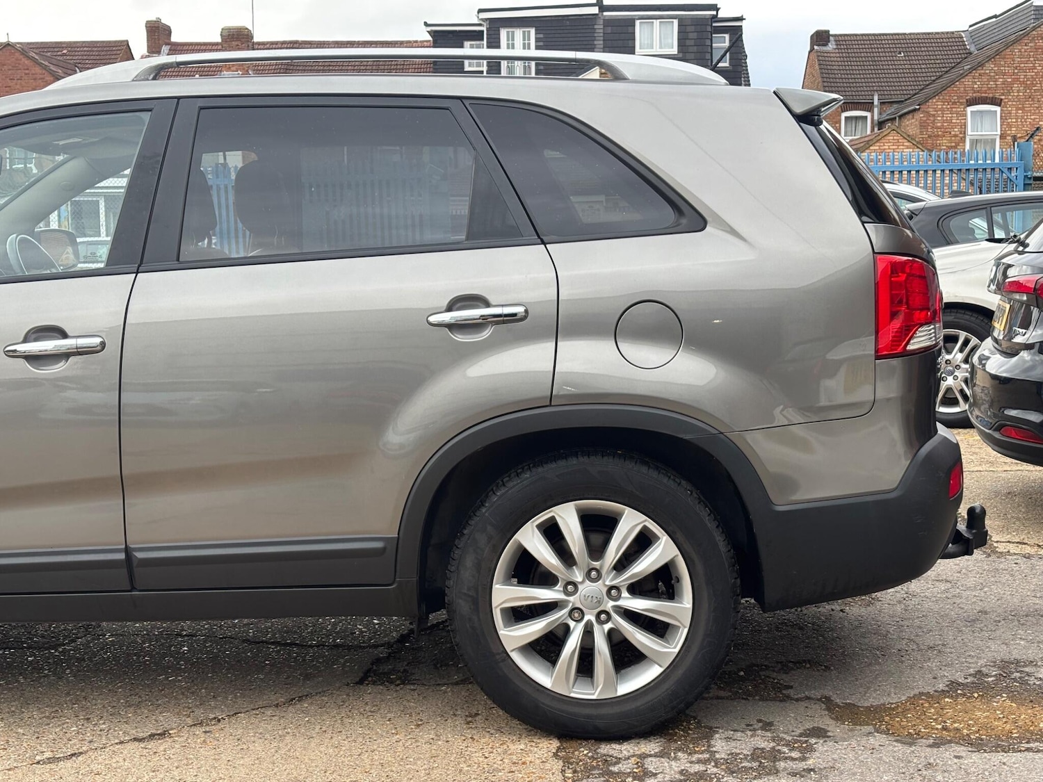 Used Kia Sorento 2011 for sale - 76727921: Photo 8