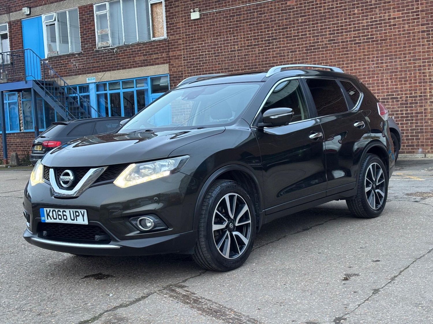 Used Nissan X-Trail for sale - 77586766: Photo 3
