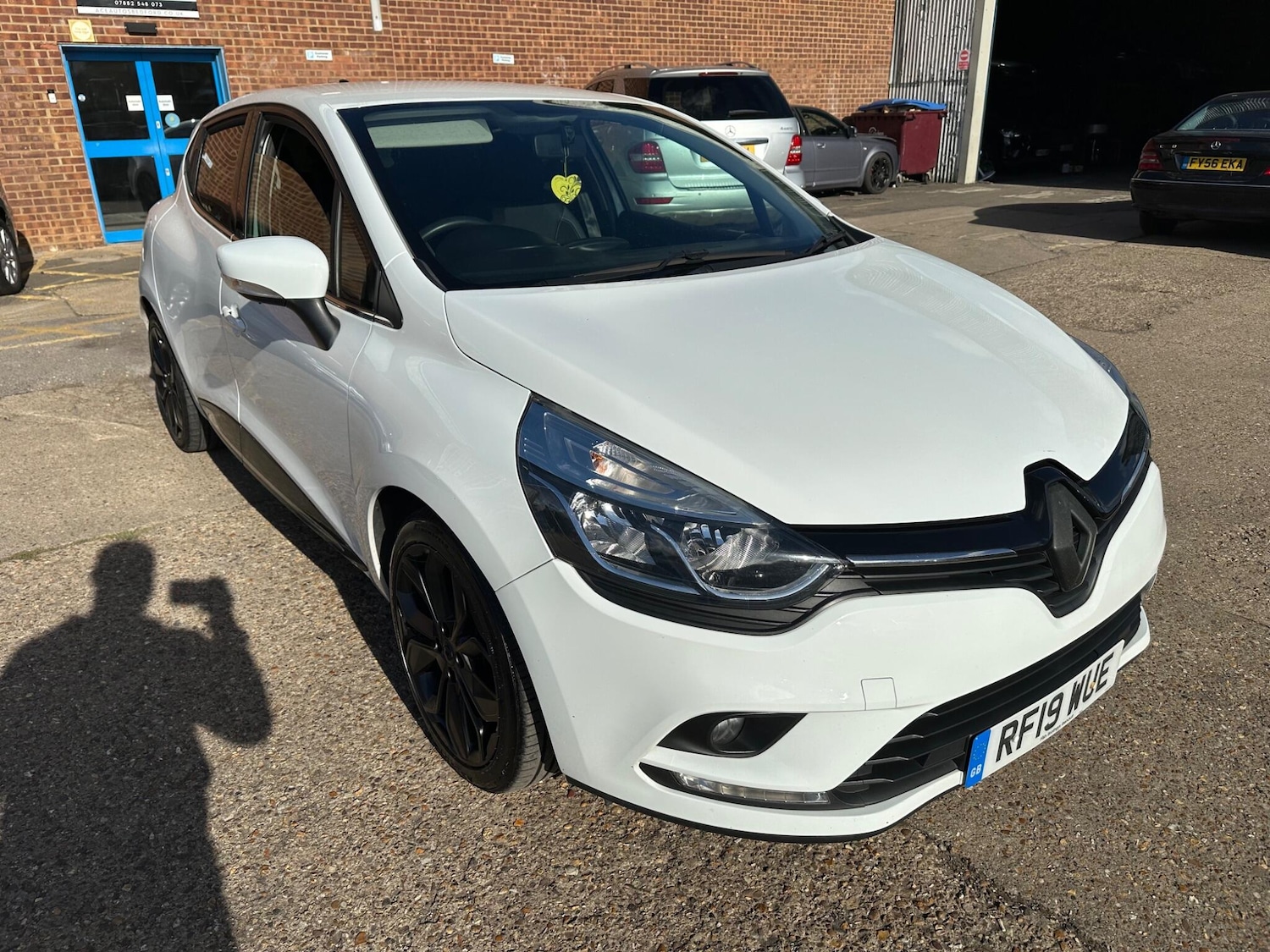 Used Renault Clio 2019 for sale - 75940717: Photo 1