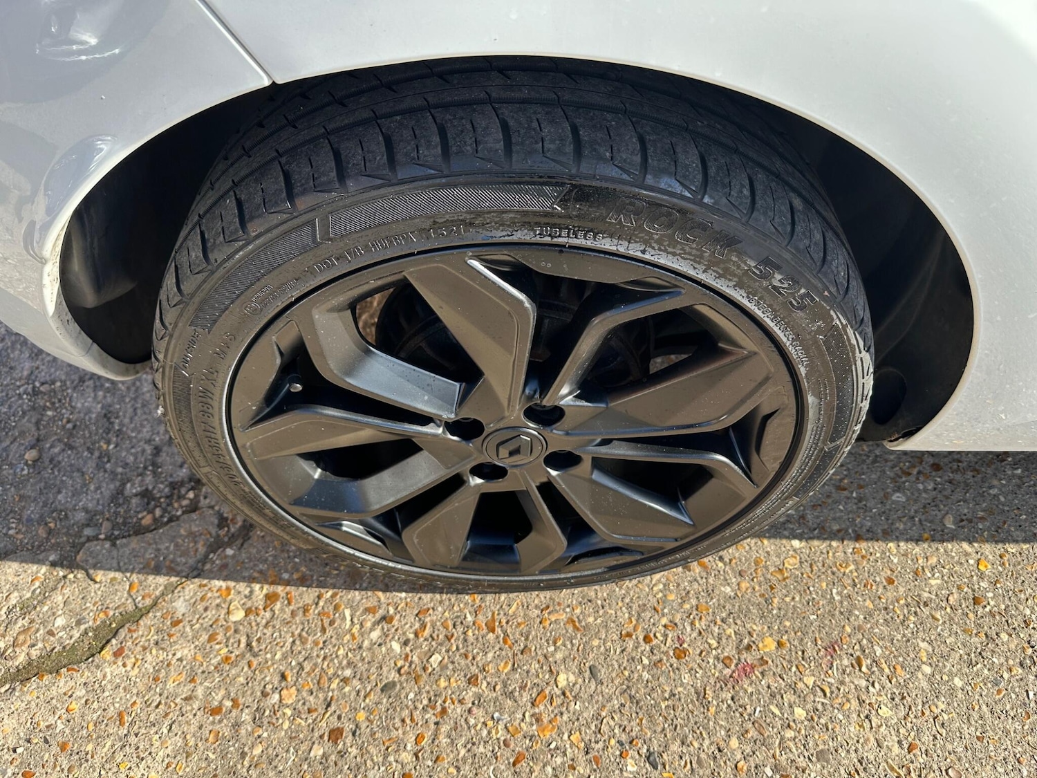 Used Renault Clio 2019 for sale - 75940717: Photo 11