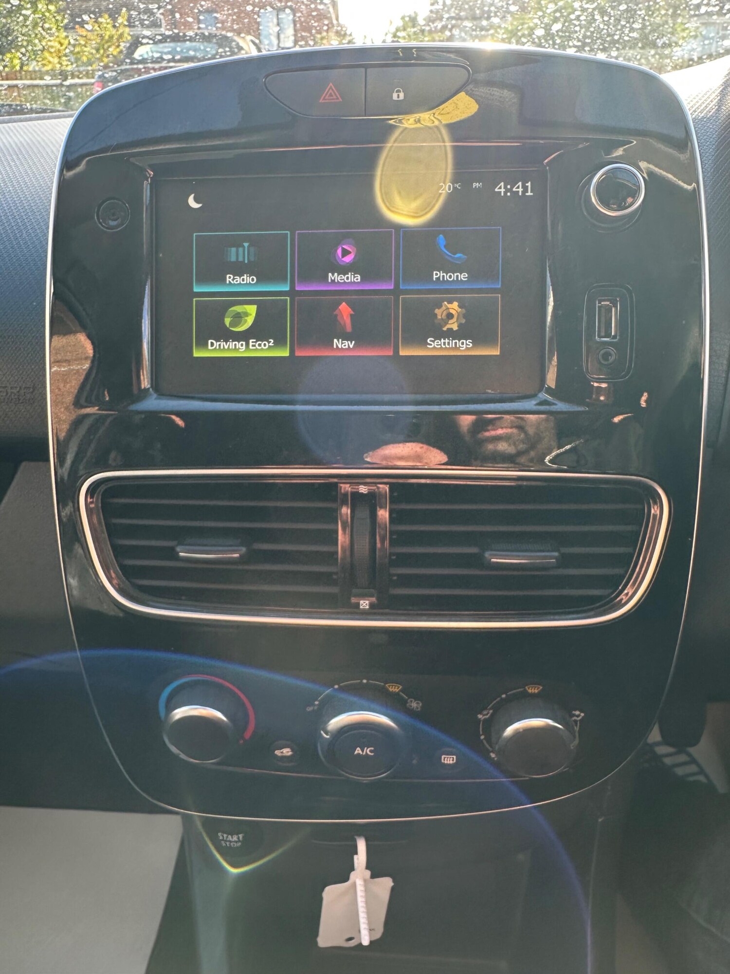 Used Renault Clio 2019 for sale - 75940717: Photo 25