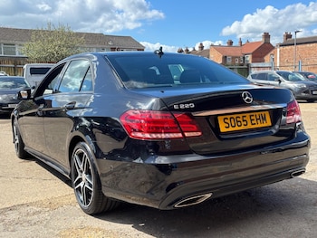 Used Mercedes-Benz E Class 2016 for sale - 78307331: Photo