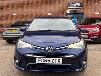 Used Toyota Avensis 2015 for sale - 77994148: Photo